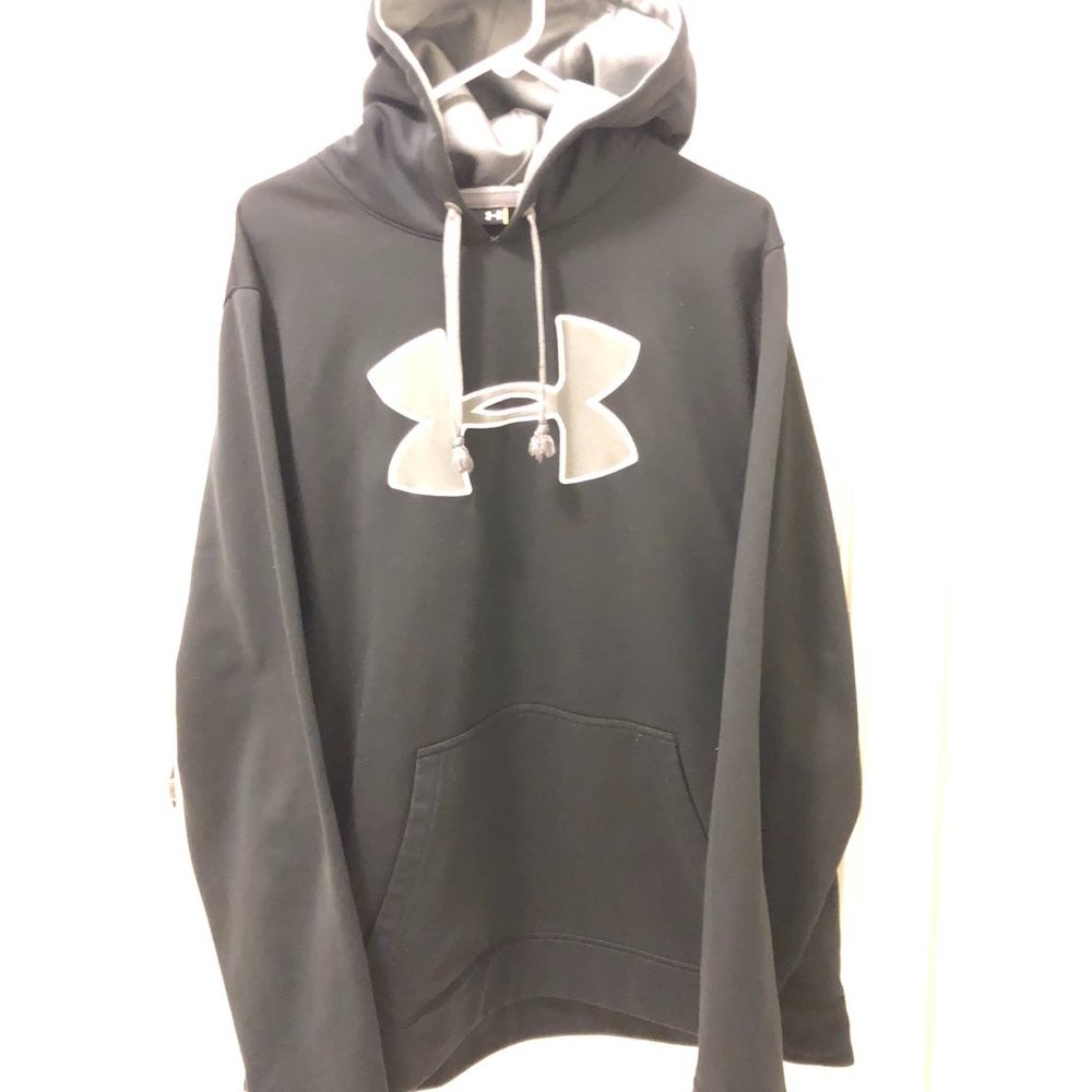 Men's XL Under Armour Hoodie Black and Gray